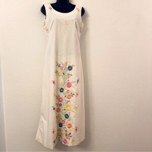 Vintage 60s Maxi Dress Ivory Embroidered floral Sleeveless Prairie Hippie Boho S